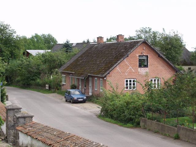 ave_0248 Vue fra kirkeg�rden til 