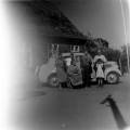 ave_0159 P� bes�g hos Gerts farmors s�ster Nikoline og hendes mand (Brandager), der var overl�rer.